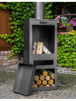 Gartenofen Dahme von vorn im Garten